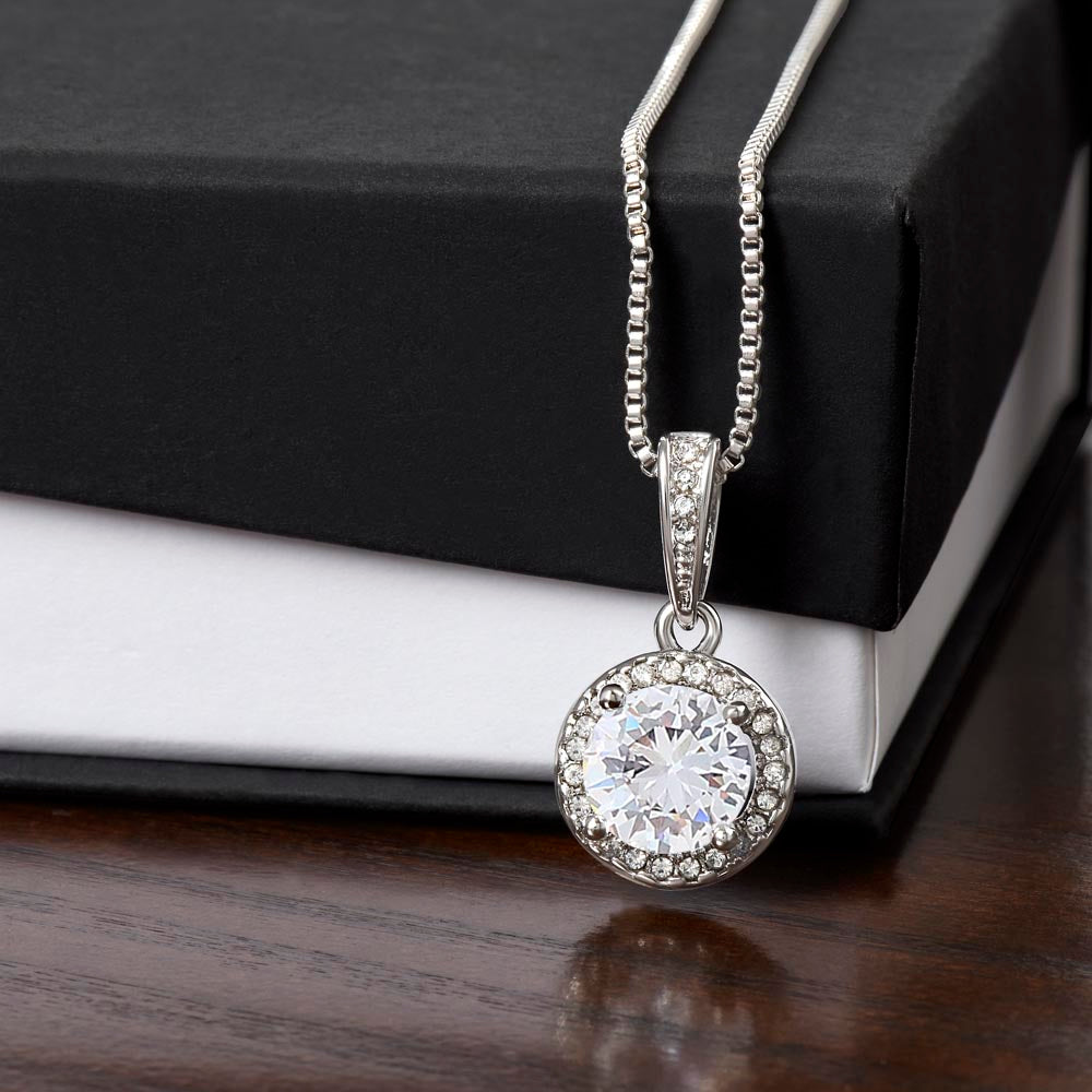 Elegant Cushion-Cut Cubic Zirconia Pendant Necklace – 14k White Gold Finish