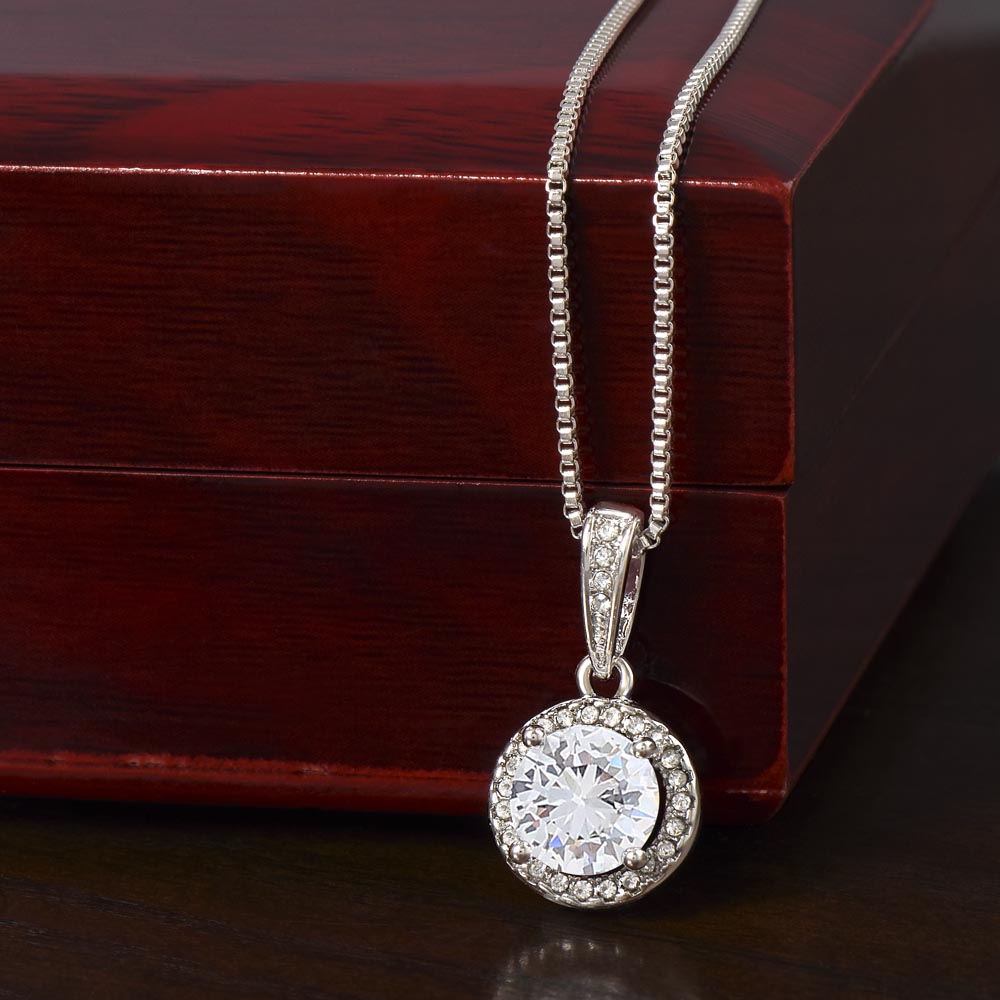 Elegant Cushion-Cut Cubic Zirconia Pendant Necklace – 14k White Gold Finish