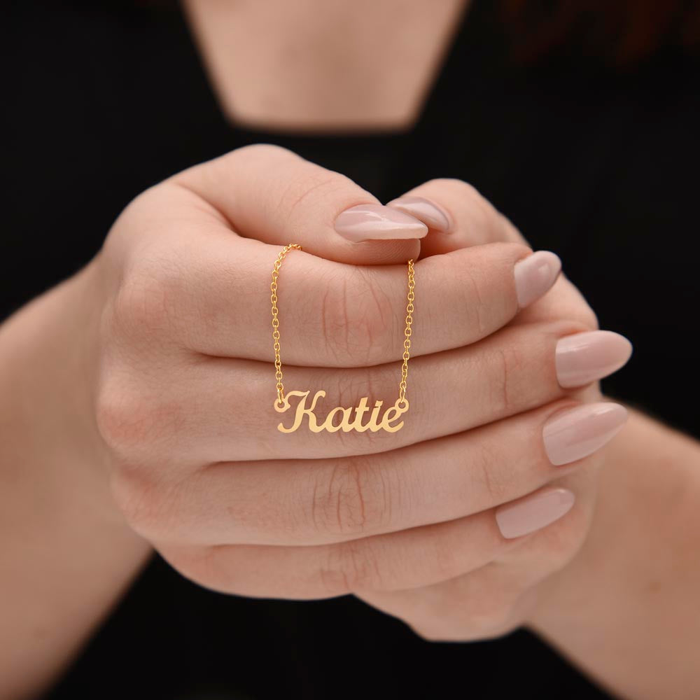 Custom Name Necklace – Personalized Nameplate Pendant Jewelry