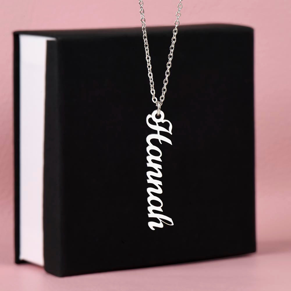Custom Multi Name Vertical Necklace – Personalized Jewelry Gift for Mom, Wife, or Family