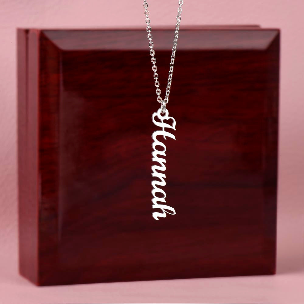 Custom Multi Name Vertical Necklace – Personalized Jewelry Gift for Mom, Wife, or Family